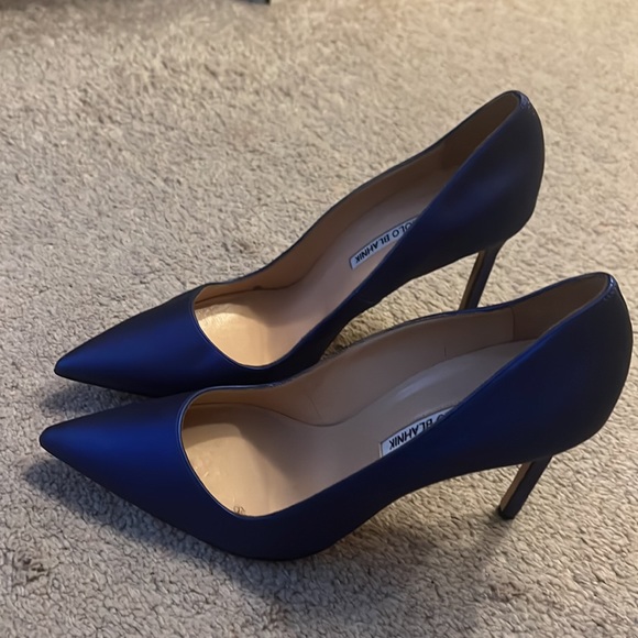 Shoes manolo Blahnik blue sz 40 fits like an 8 - Picture 3 of 5
